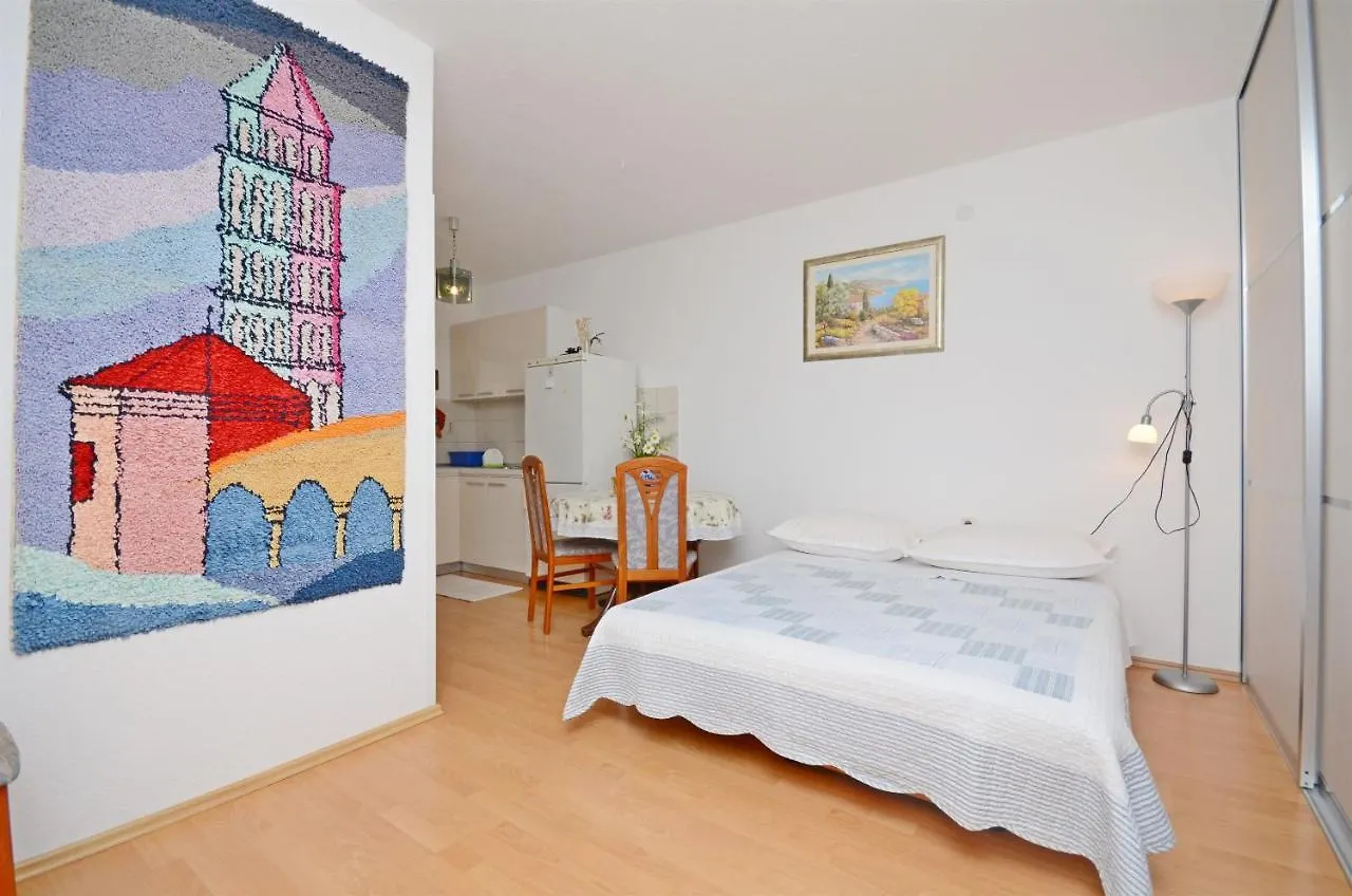 Apartments Petar Trogir 0*,  Croatia